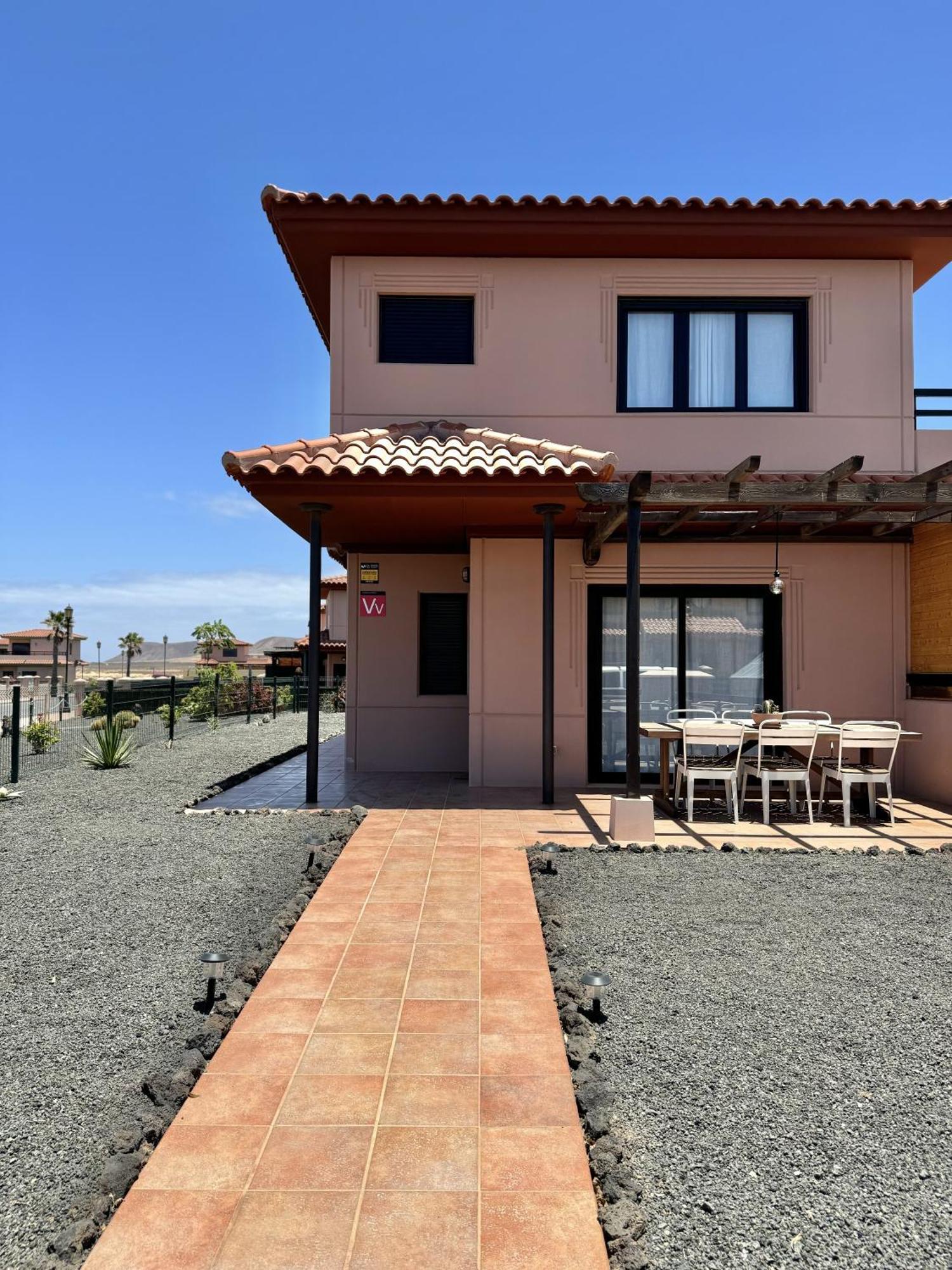 Villa Majanicho Con Piscina Lajares Eksteriør bilde